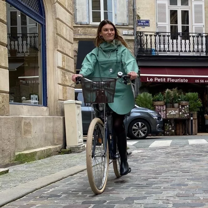 Cape de pluie pour vélo – le Temps des grenouilles – 100% recyclé