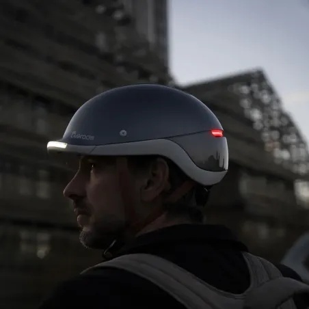 Casque vélo Urbain avec éclairage + clignotants - Overade