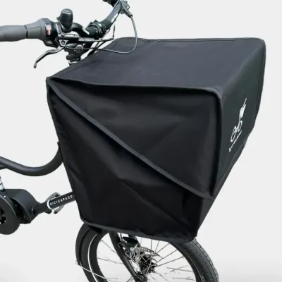 Le Front bag en cordura - Bicicapace s'insère dans le rack avant du longtail.
