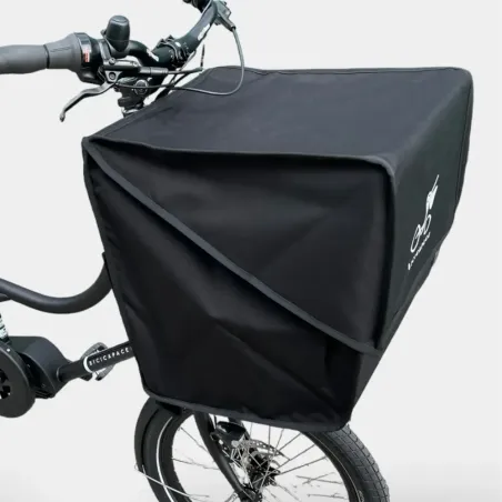 Le Front bag en cordura - Bicicapace s'insère dans le rack avant du longtail.