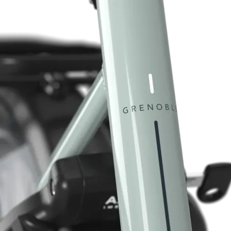 Vélo électrique Grenoble C8 HMB